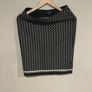 The Limited woven cotton pencil skirt geometric pattern back vent size 0